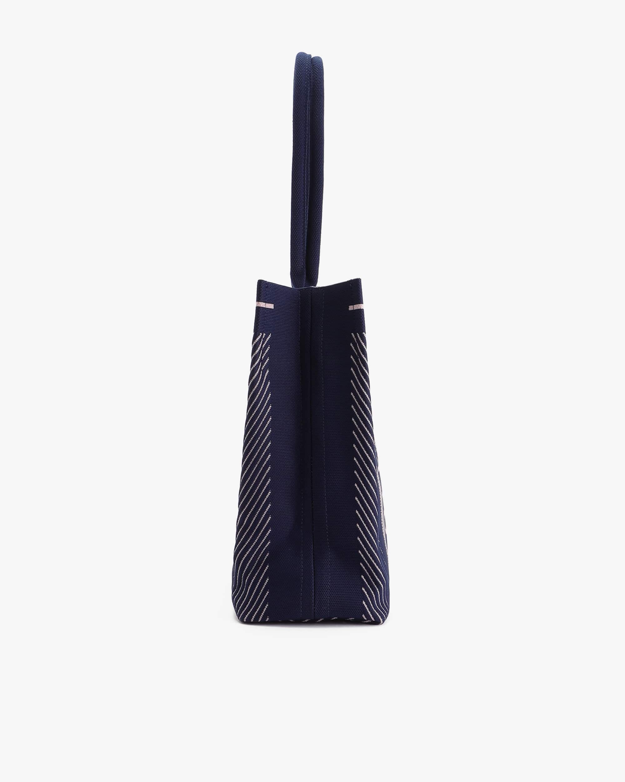 美品！repetto レペット多機能　防水素材　マザーズ　バレエトートバッグ Repetto Special Book Multi Pouch Pink│宝島社の通販 宝島