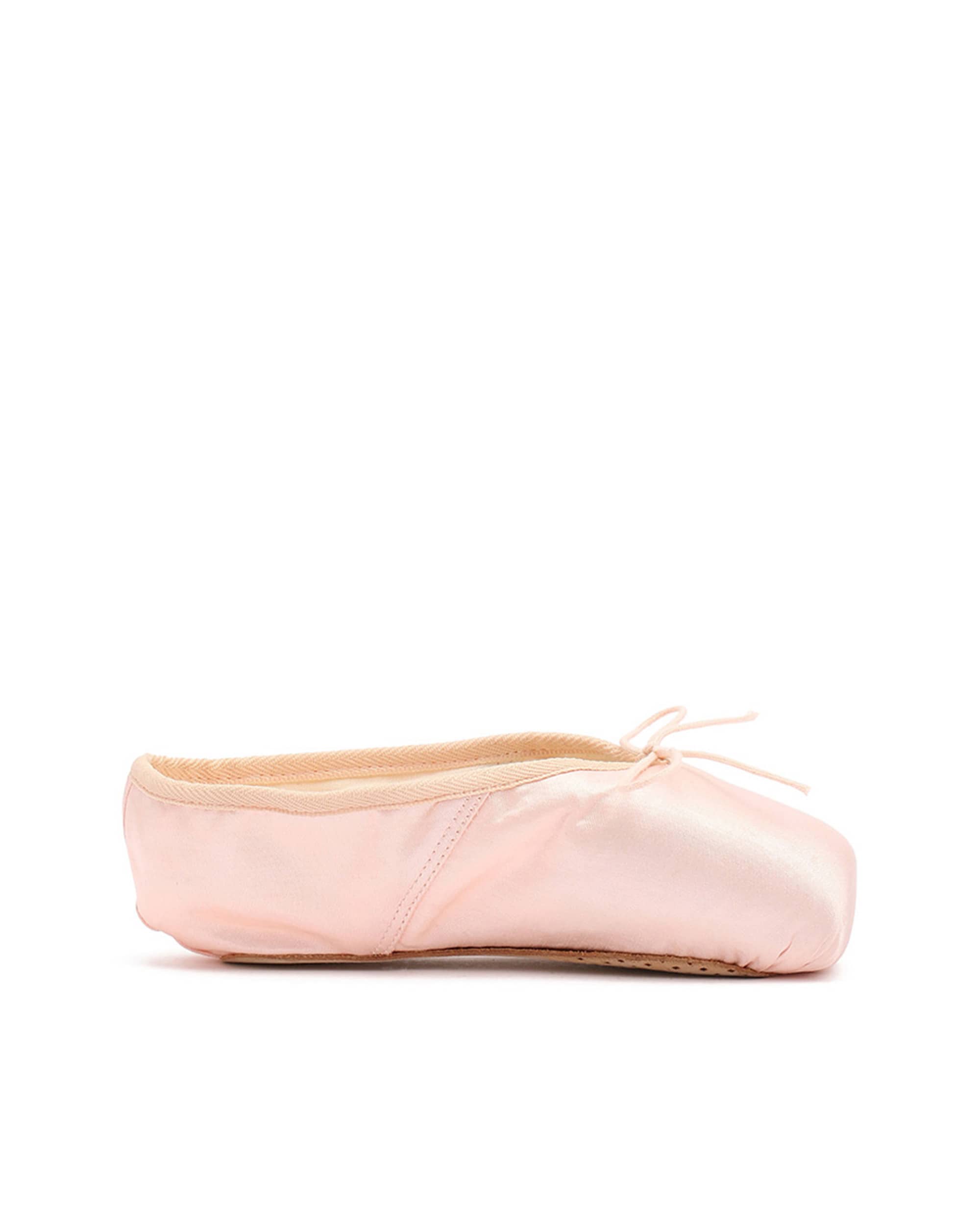La Bayadere pointe shoes - Medium box Medium sole｜ダンス | セール